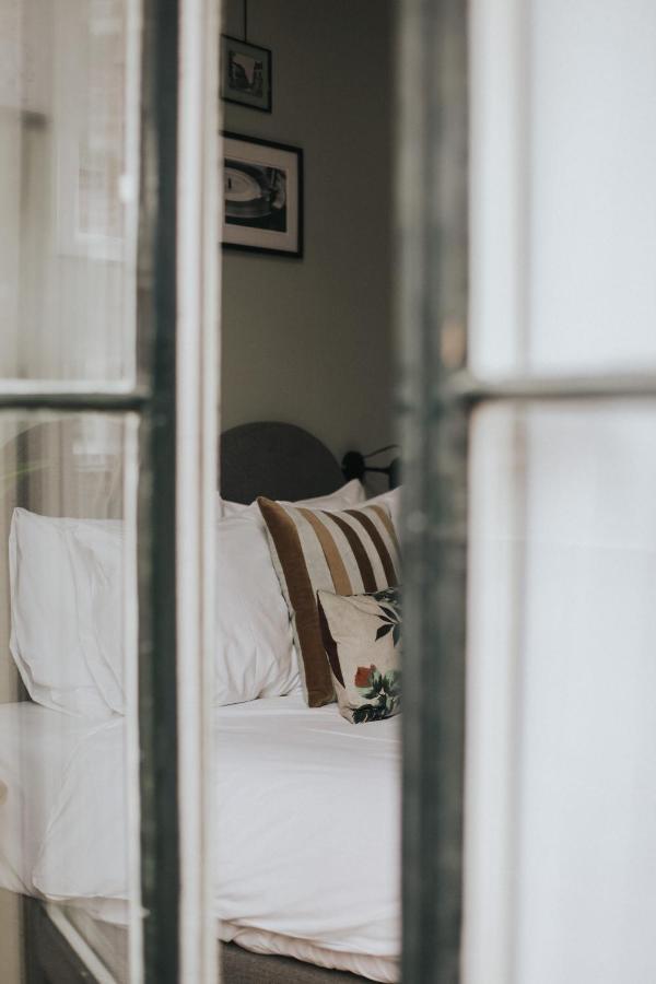 Finch Boutique Hotel, Downtown Девентер Екстериор снимка