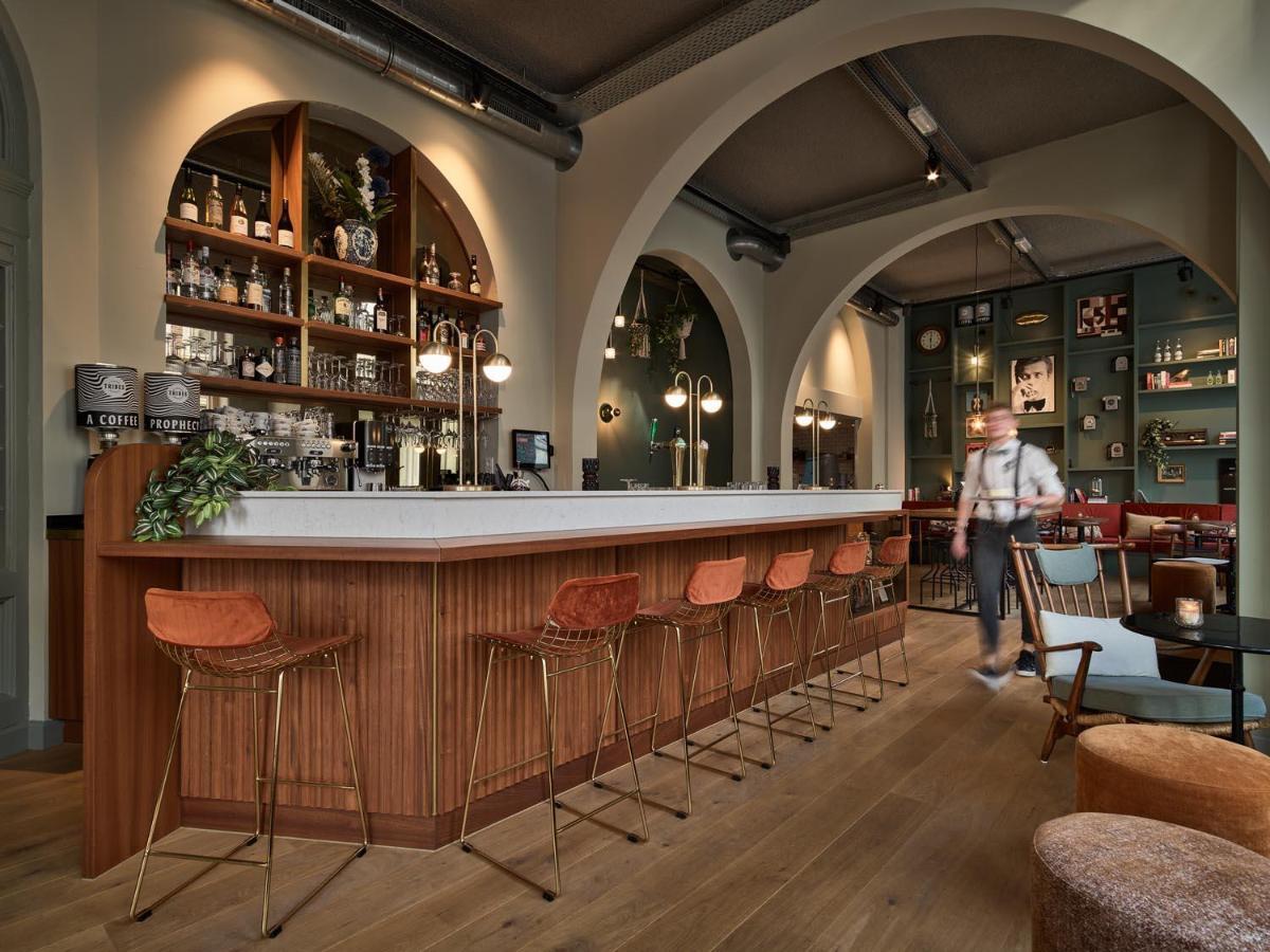 Finch Boutique Hotel, Downtown Девентер Екстериор снимка