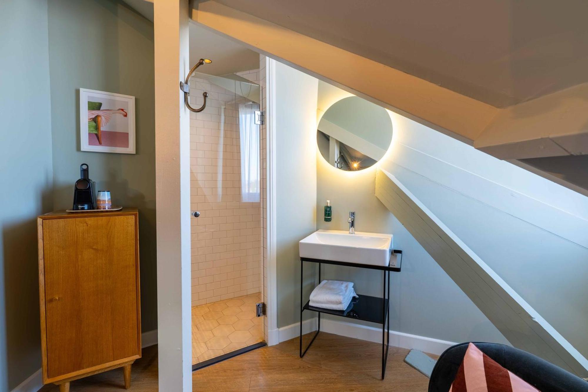 Finch Boutique Hotel, Downtown Девентер Екстериор снимка